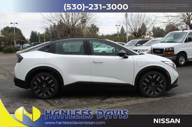 2026 Nissan LEAF PLATINUM+