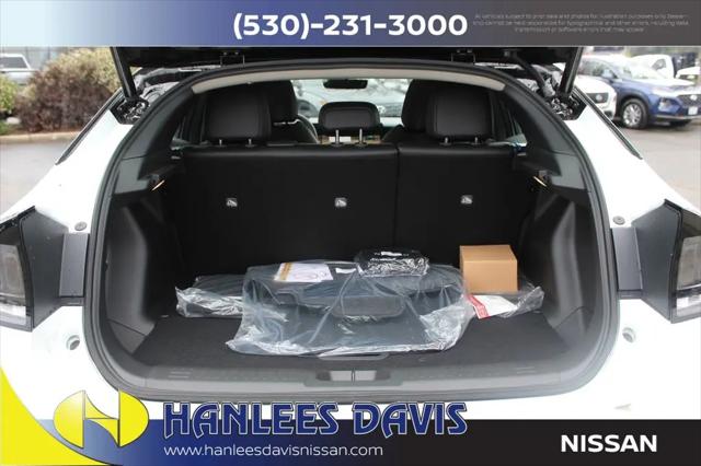 2026 Nissan LEAF PLATINUM+
