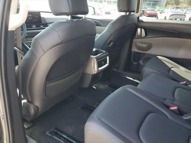 2026 Kia Carnival MPV LXS
