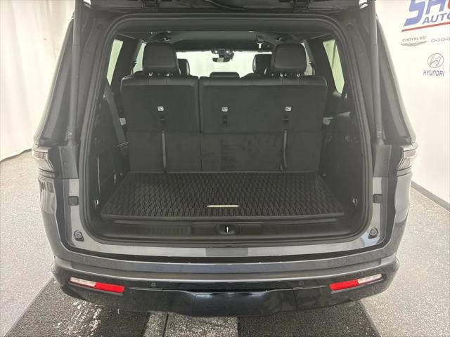 2026 Jeep Grand Wagoneer 4x4