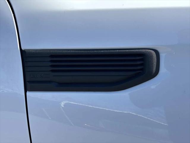 2026 GMC Sierra 1500 Double Cab, Standard Bed, Pro, 4WD