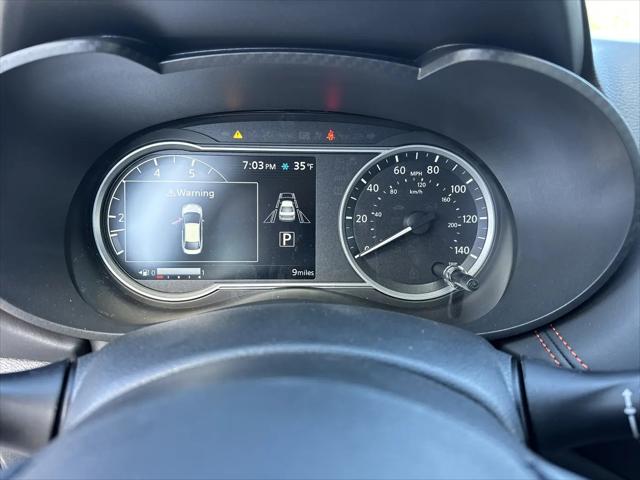 2025 Nissan Versa 1.6 SR