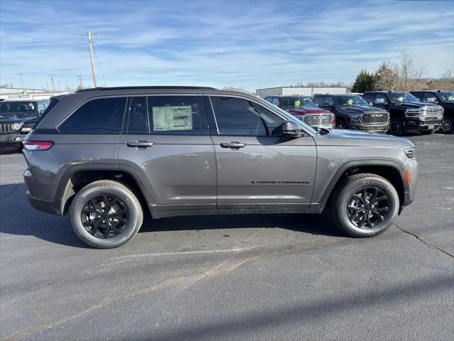 2026 Jeep Grand Cherokee Altitude 4x4