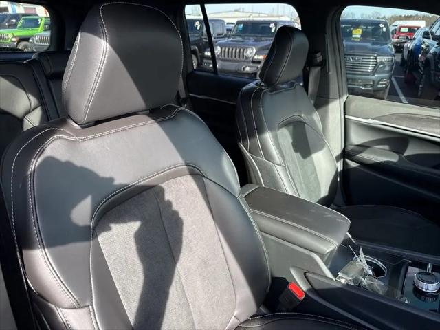 2026 Jeep Grand Cherokee Altitude 4x4