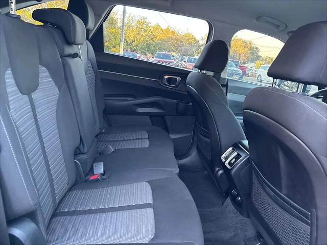 2021 Kia Sorento LX