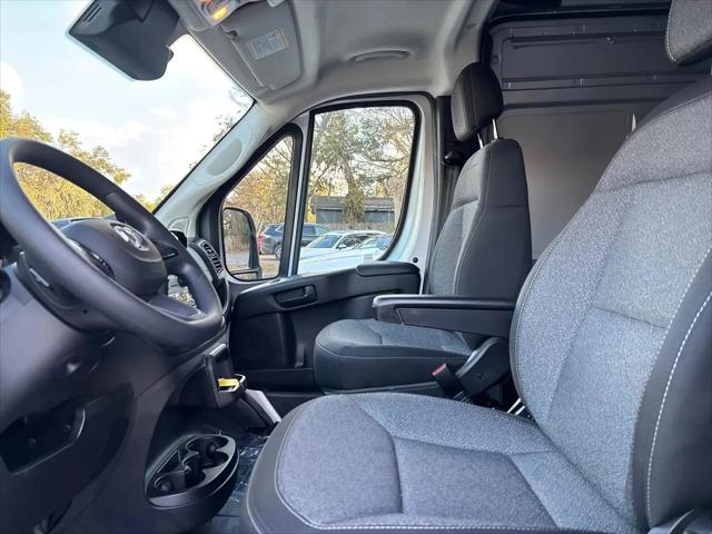 2025 Ram ProMaster Cargo Van Tradesman High Roof 136" WB w/Pass Seat