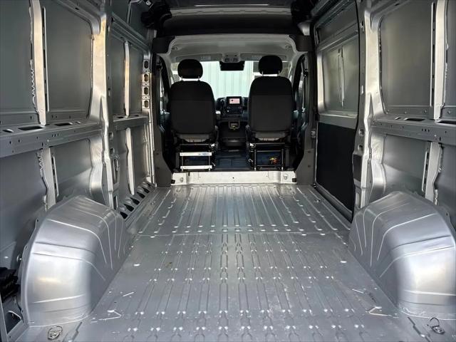 2025 Ram ProMaster Cargo Van Tradesman High Roof 136" WB w/Pass Seat