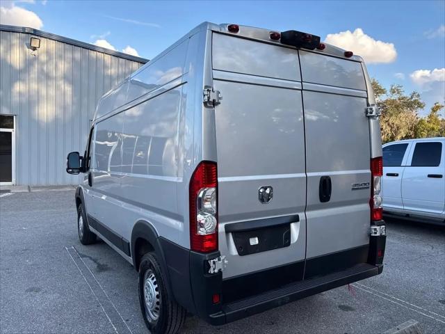2025 Ram ProMaster Cargo Van Tradesman High Roof 136" WB w/Pass Seat
