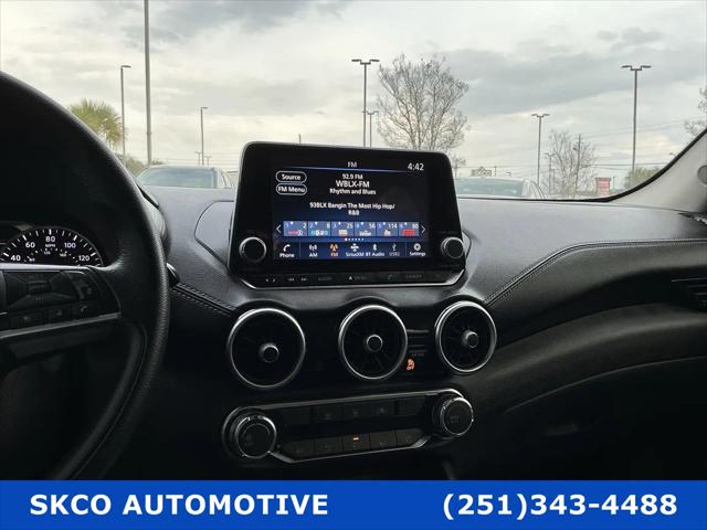 2024 Nissan Sentra SV Xtronic CVT