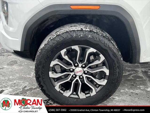 2024 GMC Canyon 4WD Denali