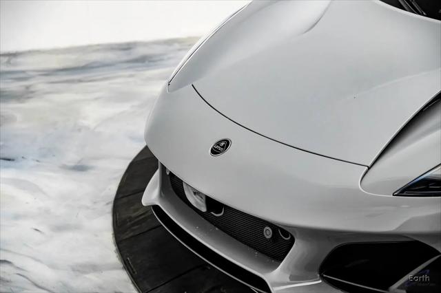 2026 Lotus Emira V6 SE