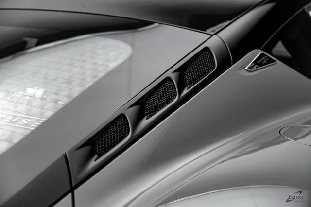 2026 Lotus Emira V6 SE