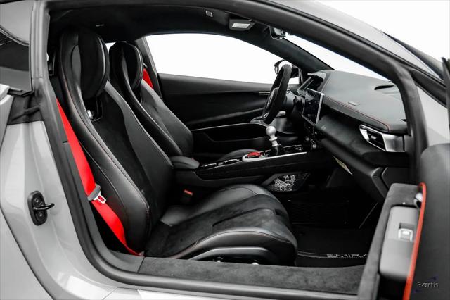 2026 Lotus Emira V6 SE