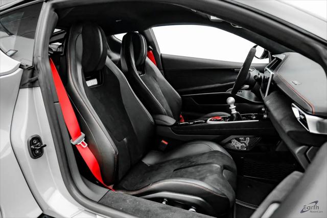 2026 Lotus Emira V6 SE