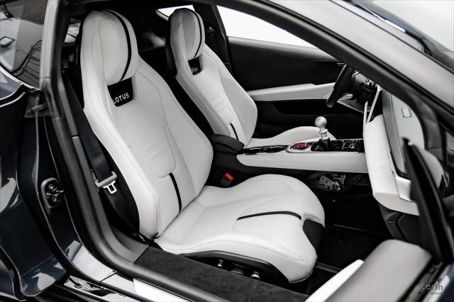 2026 Lotus Emira V6 SE