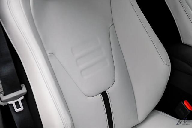 2026 Lotus Emira V6 SE