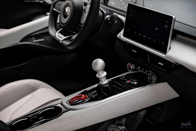 2026 Lotus Emira V6 SE