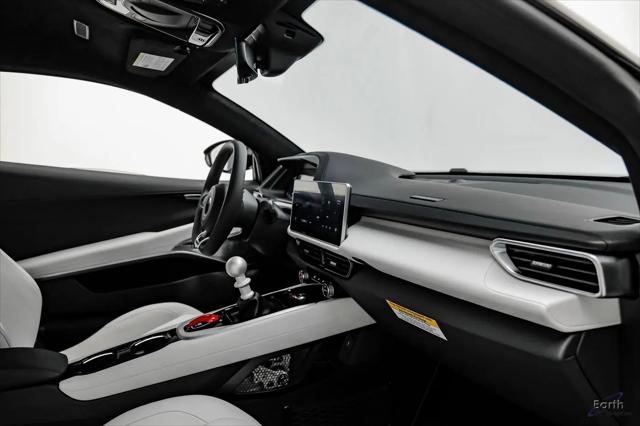 2026 Lotus Emira V6 SE