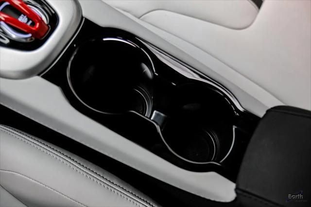 2026 Lotus Emira V6 SE