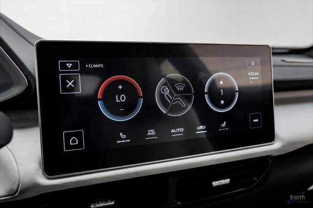 2026 Lotus Emira V6 SE