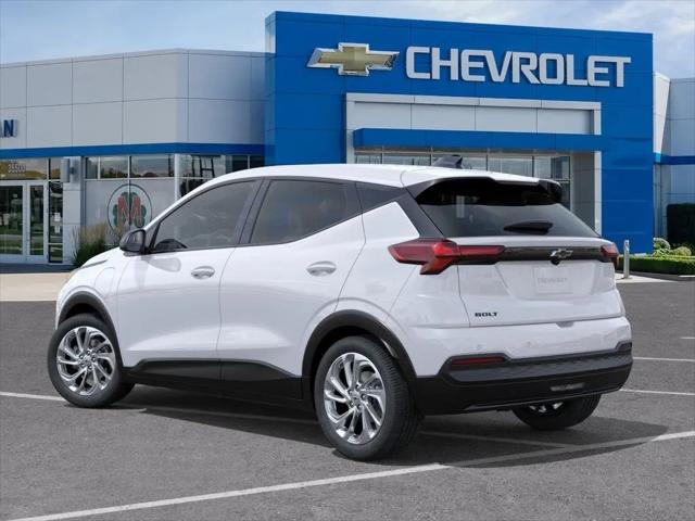 2027 Chevrolet Bolt LT FWD