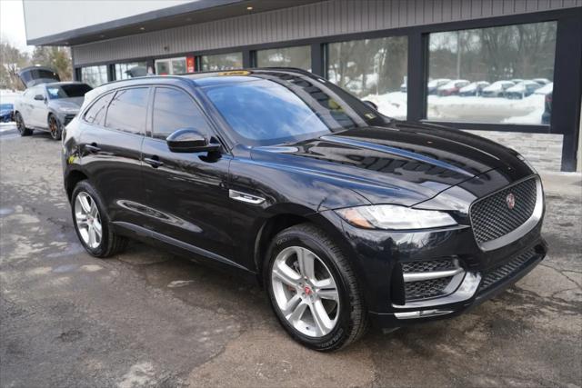 2019 Jaguar F-PACE R-Sport