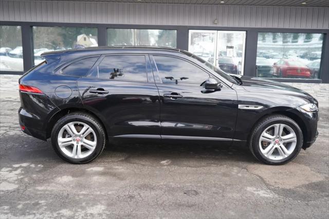 2019 Jaguar F-PACE R-Sport