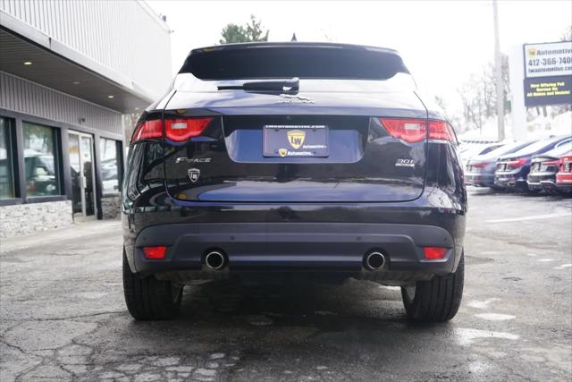 2019 Jaguar F-PACE R-Sport