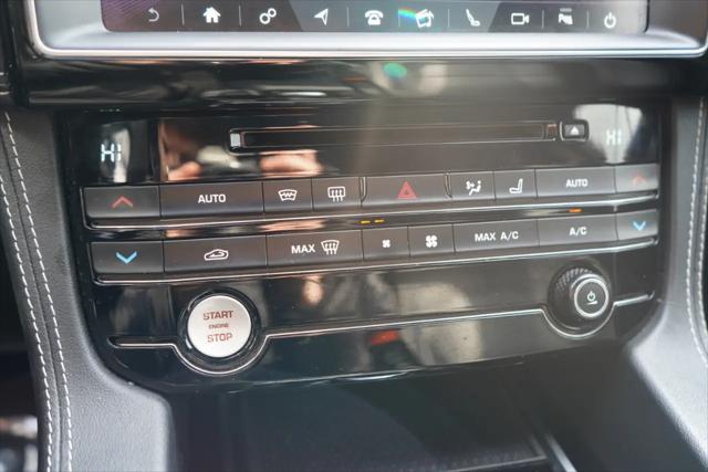 2019 Jaguar F-PACE R-Sport
