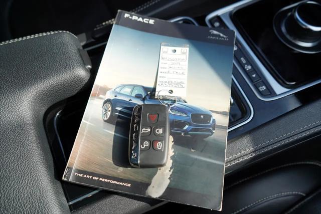 2019 Jaguar F-PACE R-Sport