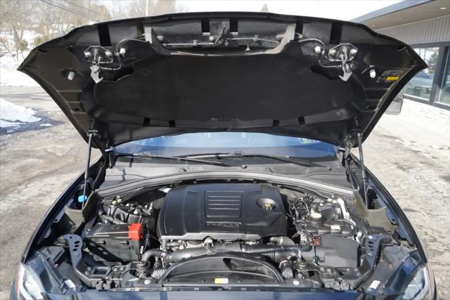 2019 Jaguar F-PACE R-Sport