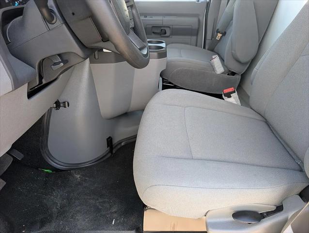 2026 Ford E-350 Cutaway E-Series Cutaway