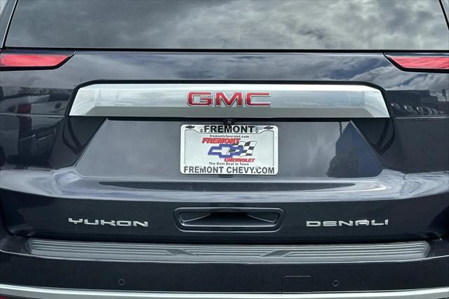 2024 GMC Yukon 4WD Denali