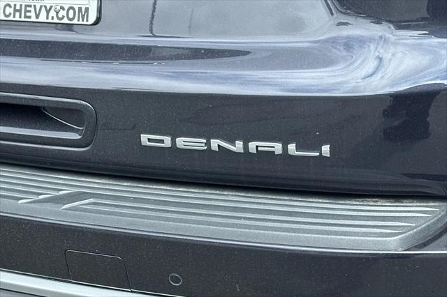 2024 GMC Yukon 4WD Denali