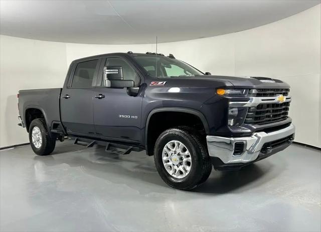2024 Chevrolet Silverado 3500HD 4WD Crew Cab Standard Bed LT for sale in Westampton, NJ