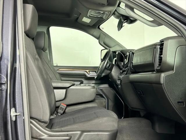 2024 Chevrolet Silverado 3500HD 4WD Crew Cab Standard Bed LT