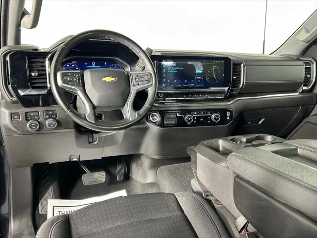 2024 Chevrolet Silverado 3500HD 4WD Crew Cab Standard Bed LT