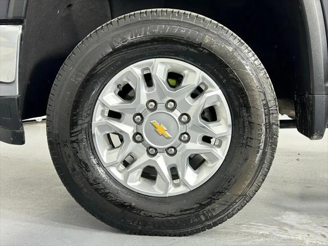 2024 Chevrolet Silverado 3500HD 4WD Crew Cab Standard Bed LT