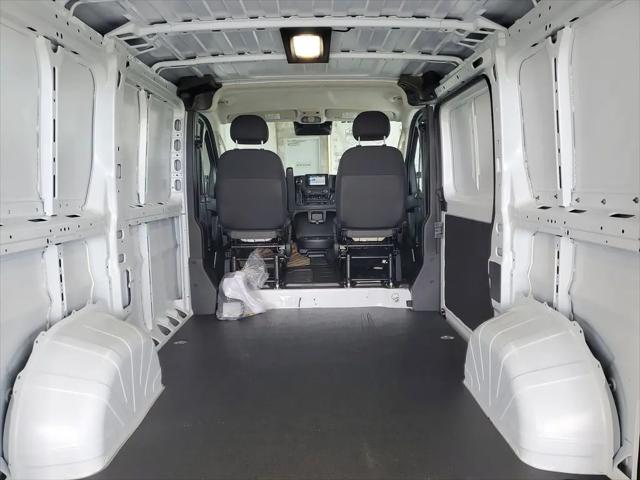 2026 Ram ProMaster Cargo Van Tradesman Low Roof 118" WB w/Pass Seat