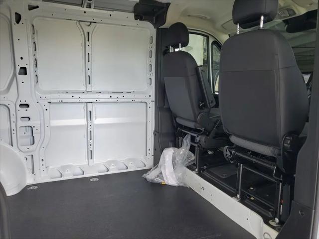 2026 Ram ProMaster Cargo Van Tradesman Low Roof 118" WB w/Pass Seat
