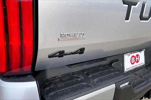 2026 Toyota Tundra SR5 CrewMax 5.5' Bed