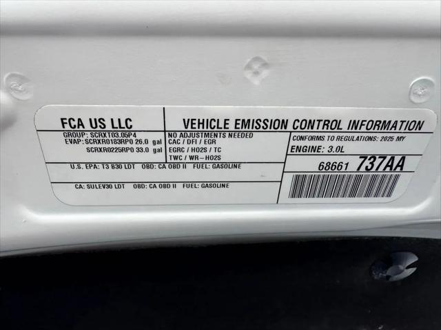 2025 Ram 1500 Tradesman Crew Cab 4x4 57 Box