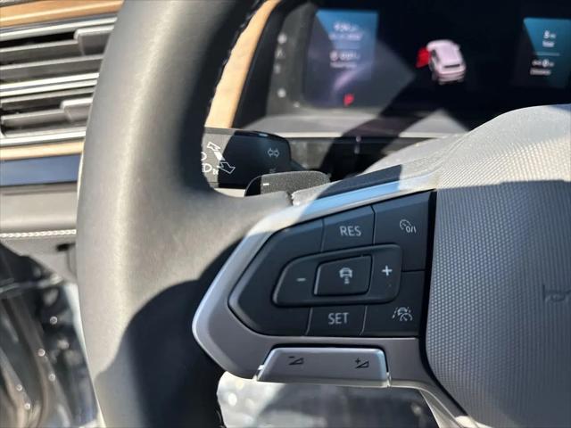 2026 Volkswagen Atlas SE with Technology