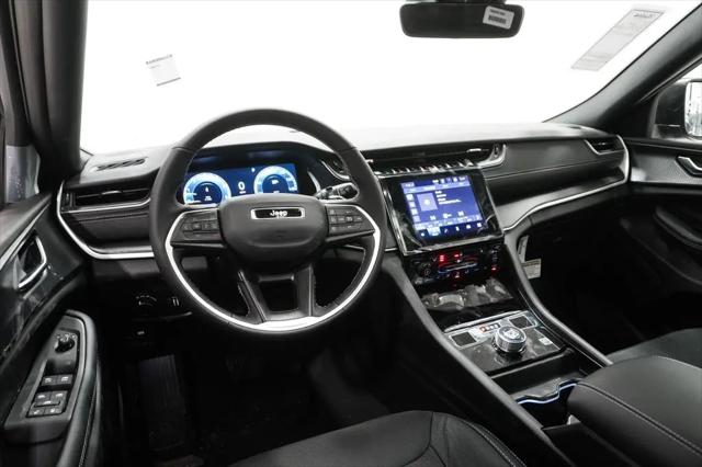 2026 Jeep Grand Cherokee Altitude 4x4