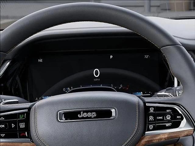 2025 Jeep Grand Cherokee L Summit Reserve 4x4