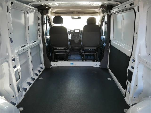 2026 Ram ProMaster 2500 Cargo Van Tradesman Low Roof 136" WB w/Pass Seat