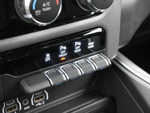 2026 Ram 1500 Big Horn Crew Cab 4x4 57 Box