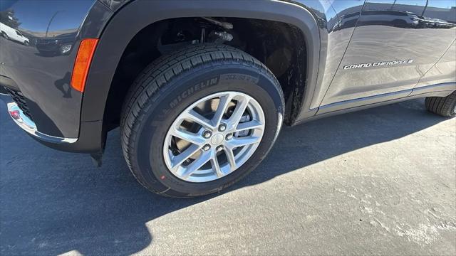 2026 Jeep Grand Cherokee L Altitude 4x4