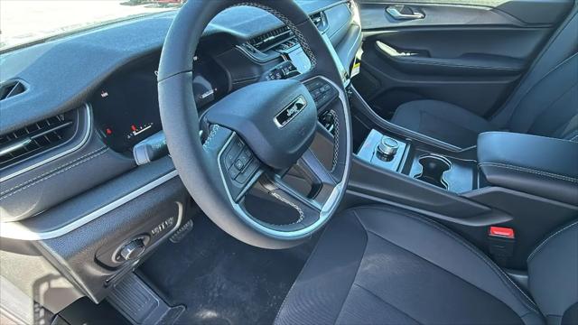 2026 Jeep Grand Cherokee L Altitude 4x4