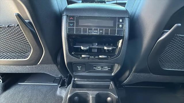 2026 Jeep Grand Cherokee L Altitude 4x4